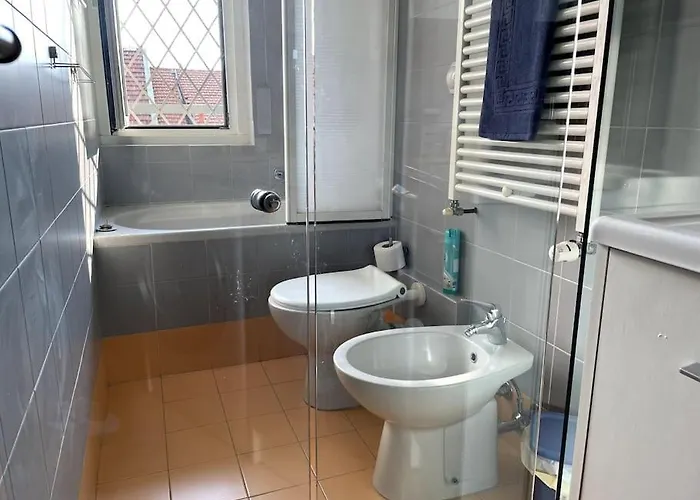 Free Parking Il Terrazzino ⭑⭑⭑⭑⭑ Apartment Mailand