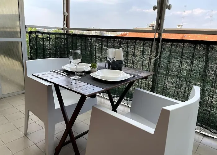 Apartment Free Parking Il Terrazzino ⭑⭑⭑⭑⭑ Mailand